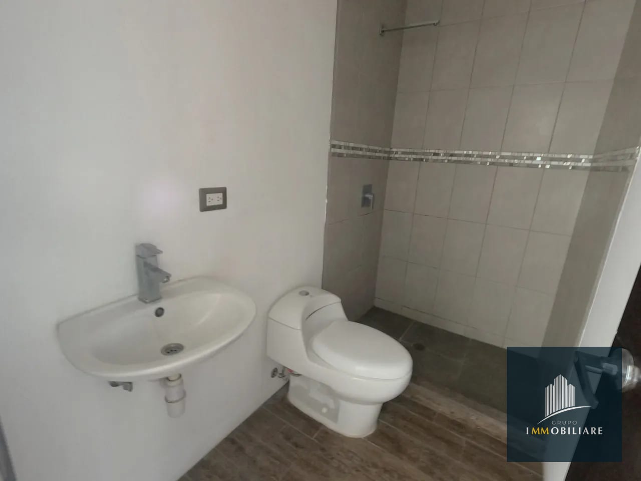 🏢En Venta Apartamento de dos habitaciones en Destiny km 14.5 CAES — Apartamento en Venta en Destiny Sky Homes, Carretera a El Salvador, Guatemala, Ciudad — foto 9 de 16