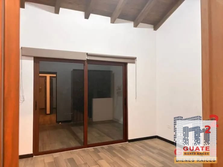 Casa tipo Townhouse en Renta, Antigua Guatemala — Casa en Alquiler en Antigua, Sacatepéquez — foto 9 de 17