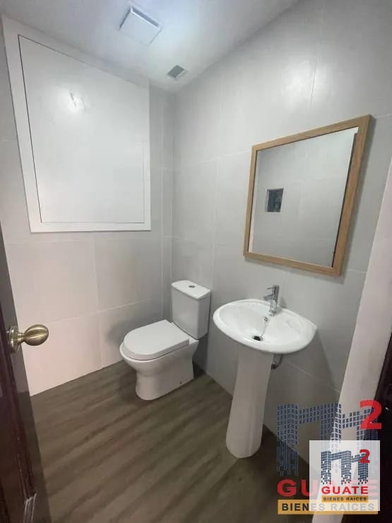 Oficina en Renta, Zona 10 — Oficina en Alquiler en Zona 10, Guatemala, Ciudad — foto 4 de 10