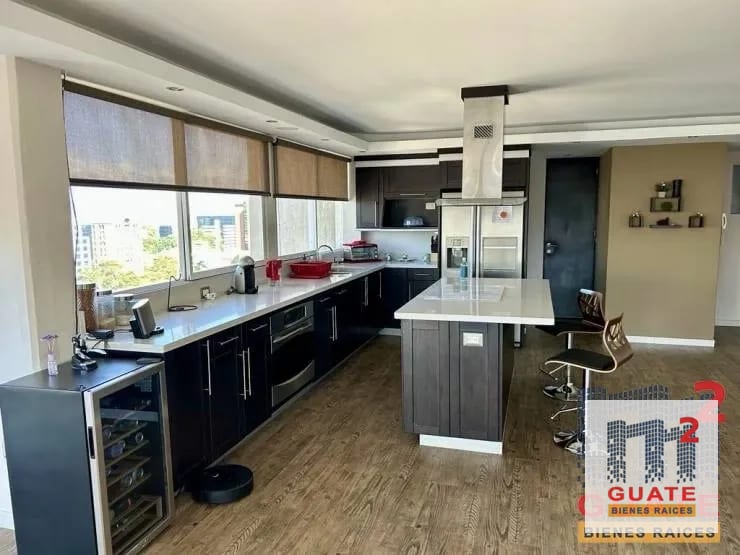 Apartamento Penthouse en Renta, Zona 10 — Apartamento en Alquiler en Zona 10, Guatemala, Ciudad — foto 1 de 12
