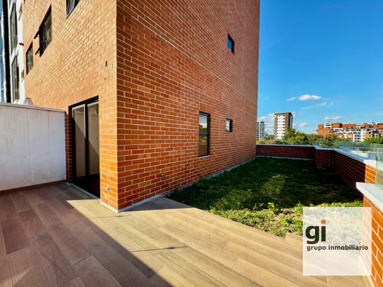 Apartamento con jardín y vista en zona 15, 3 dormitorios. — Apartamento en Venta en Zona 15, Guatemala, Ciudad — foto 6 de 13
