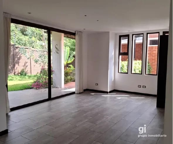 ANTARIA BUENA VISTA. GRAN OPORTUNIDAD — Casa en Venta en Santa Catarina Pinula, Guatemala, Ciudad — foto 7 de 12