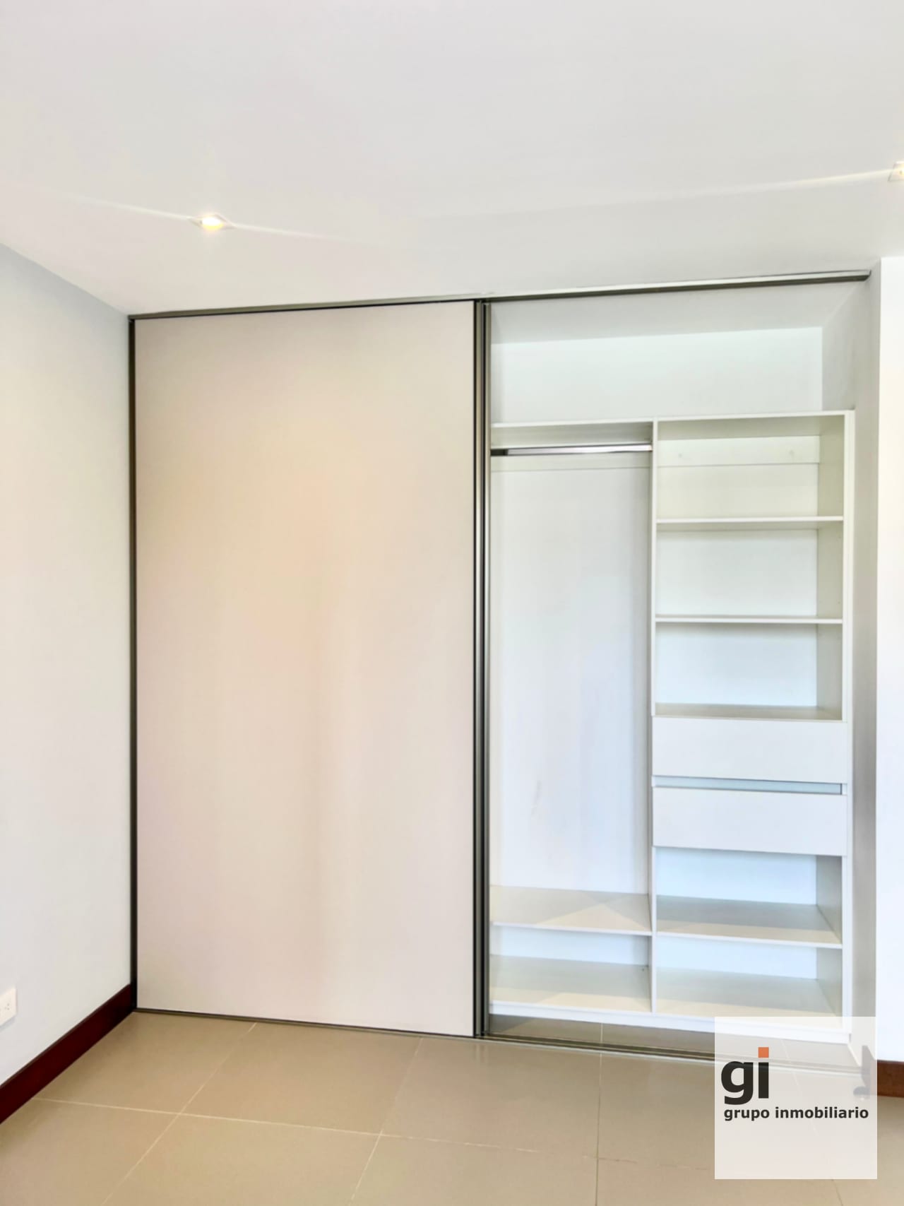 Apartamento de 1 dormitorio en renta en zona 13 — Apartamento en Alquiler en Zona 13, Guatemala, Ciudad — foto 13 de 14