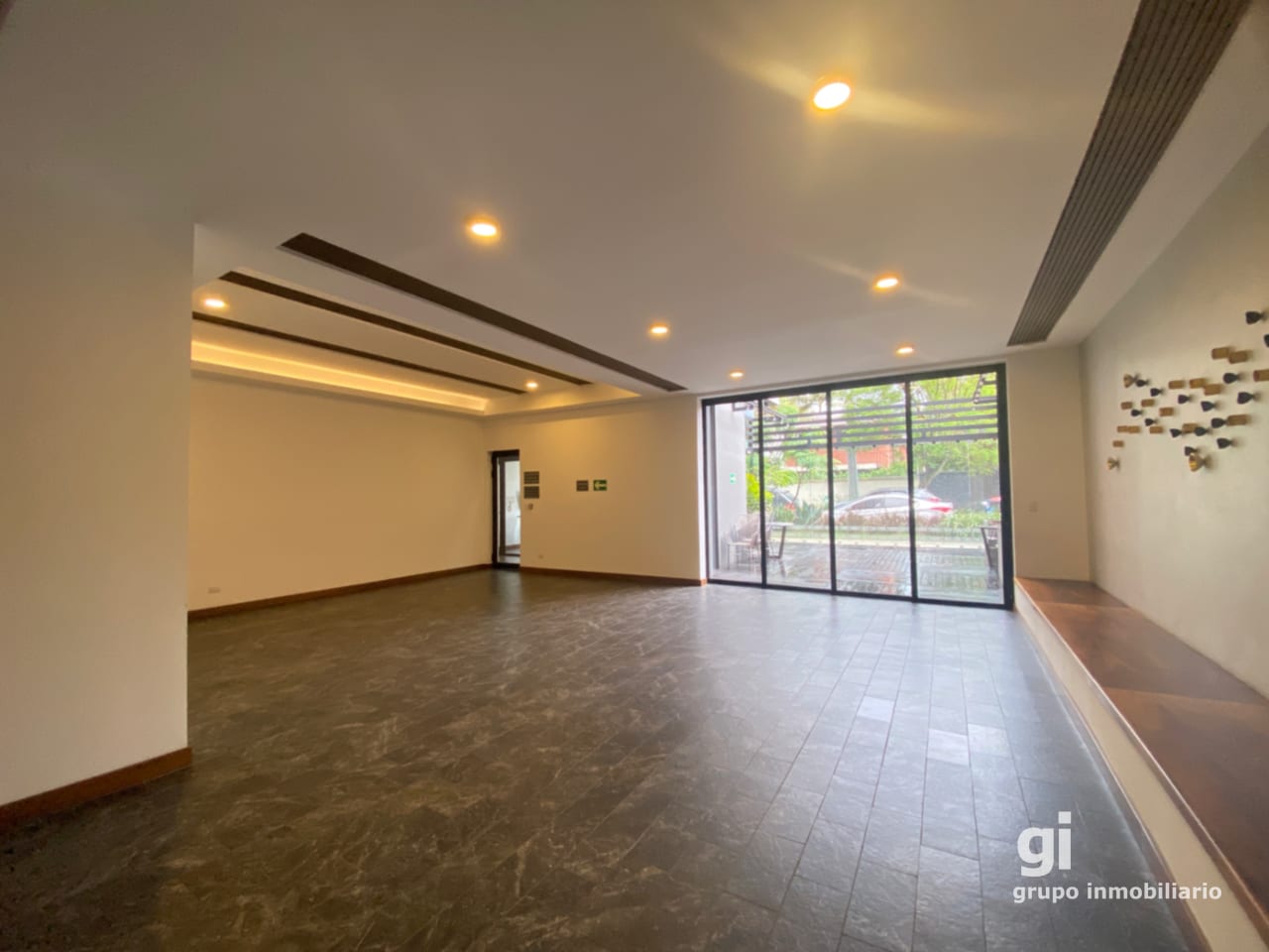 Excelente Apartamento en Alquiler en Zona 10 — Apartamento en Alquiler en 13-50, Zona 10, Guatemala, Ciudad — foto 12 de 14