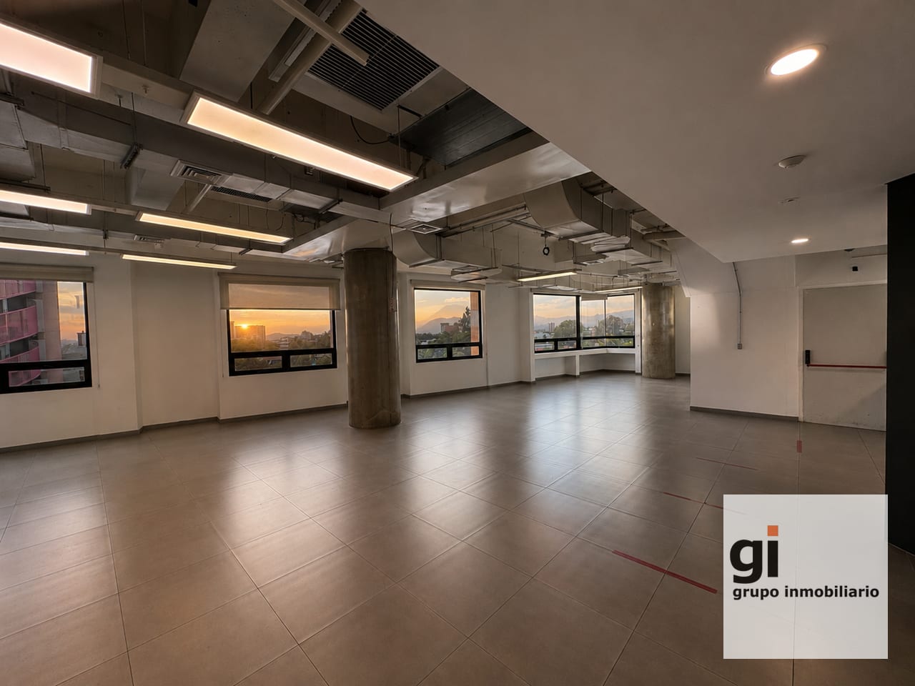 Oficina de 1,013.63 m² en Renta en Avenida de las Américas, zona 13. — Oficina en Alquiler en Zona 13, Guatemala, Ciudad — foto 11 de 11