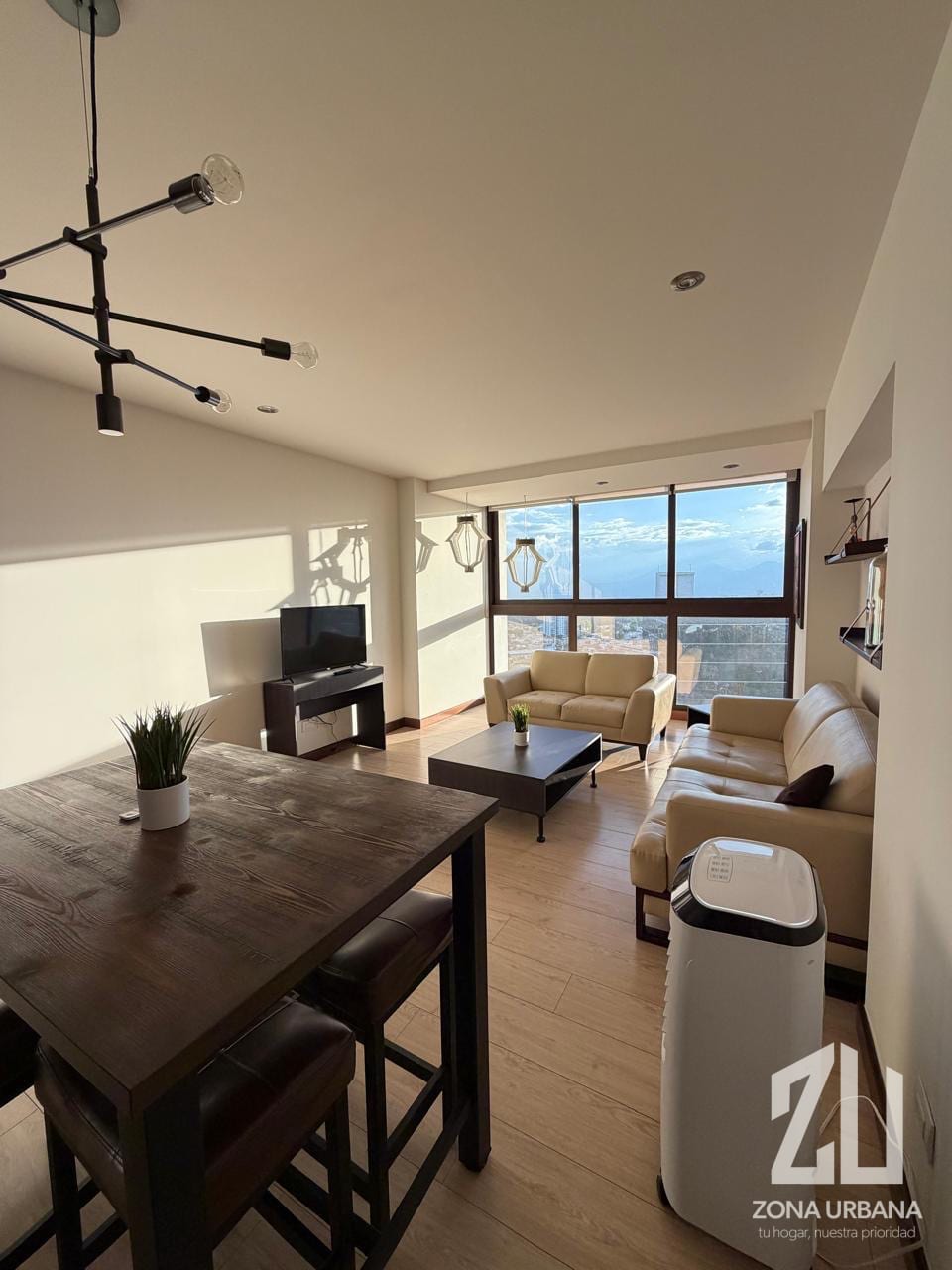 Apartamento en Renta Veinti4 Z10 — Apartamento en Alquiler en Veinti4, Zona 10, Guatemala, Ciudad — foto 5 de 14