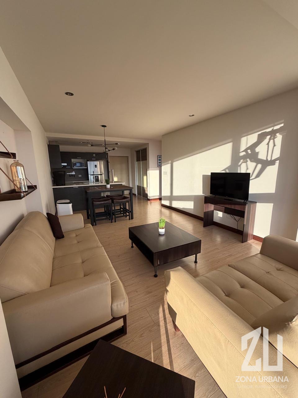 Apartamento en Renta Veinti4 Z10 — Apartamento en Alquiler en Veinti4, Zona 10, Guatemala, Ciudad — foto 13 de 14