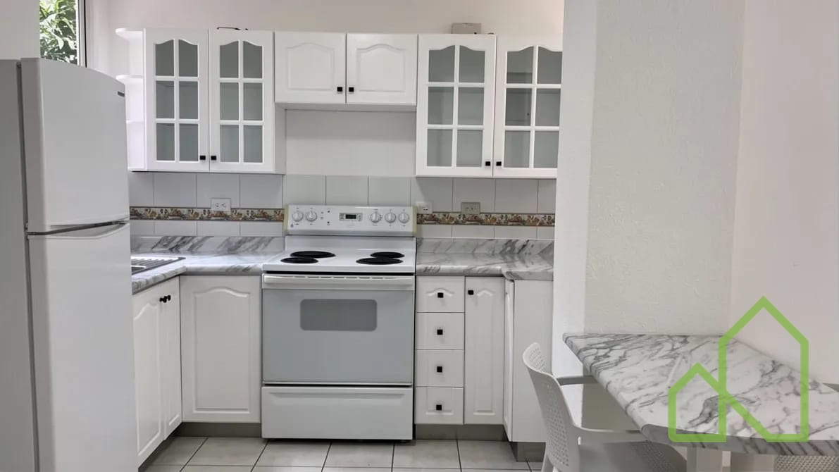Apartamento en Venta en Residencial La Montaña, zona 16 — Apartamento en Venta en Zona 16, Guatemala, Ciudad — foto 4 de 5