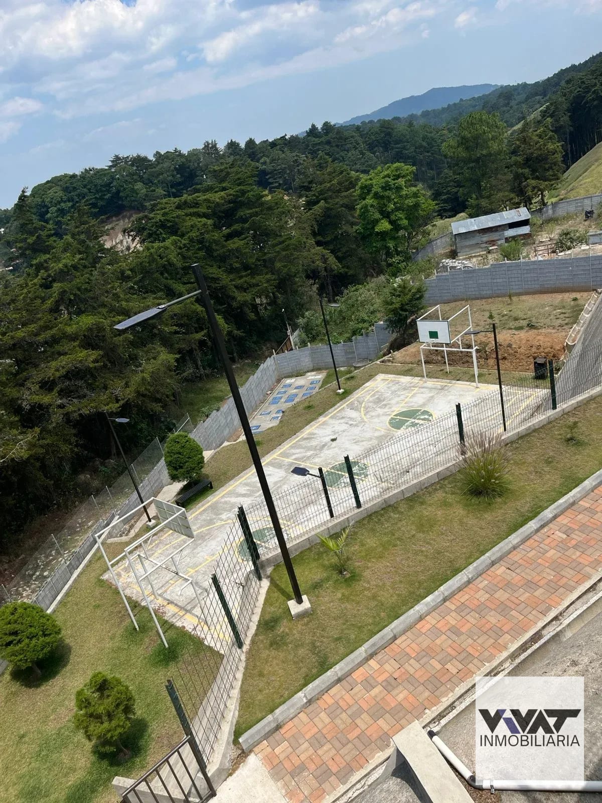 Casa en renta en Alika Club Residencial , Fraijanes — Casa en Alquiler en Carretera a El Salvador, Guatemala, Ciudad — foto 9 de 12