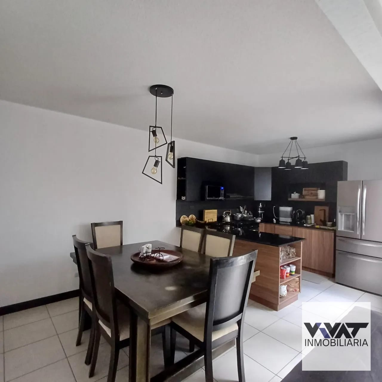 Casa en Venta en Condominio La Reserva — Casa en Venta en Carretera a El Salvador, Guatemala, Ciudad — foto 2 de 11