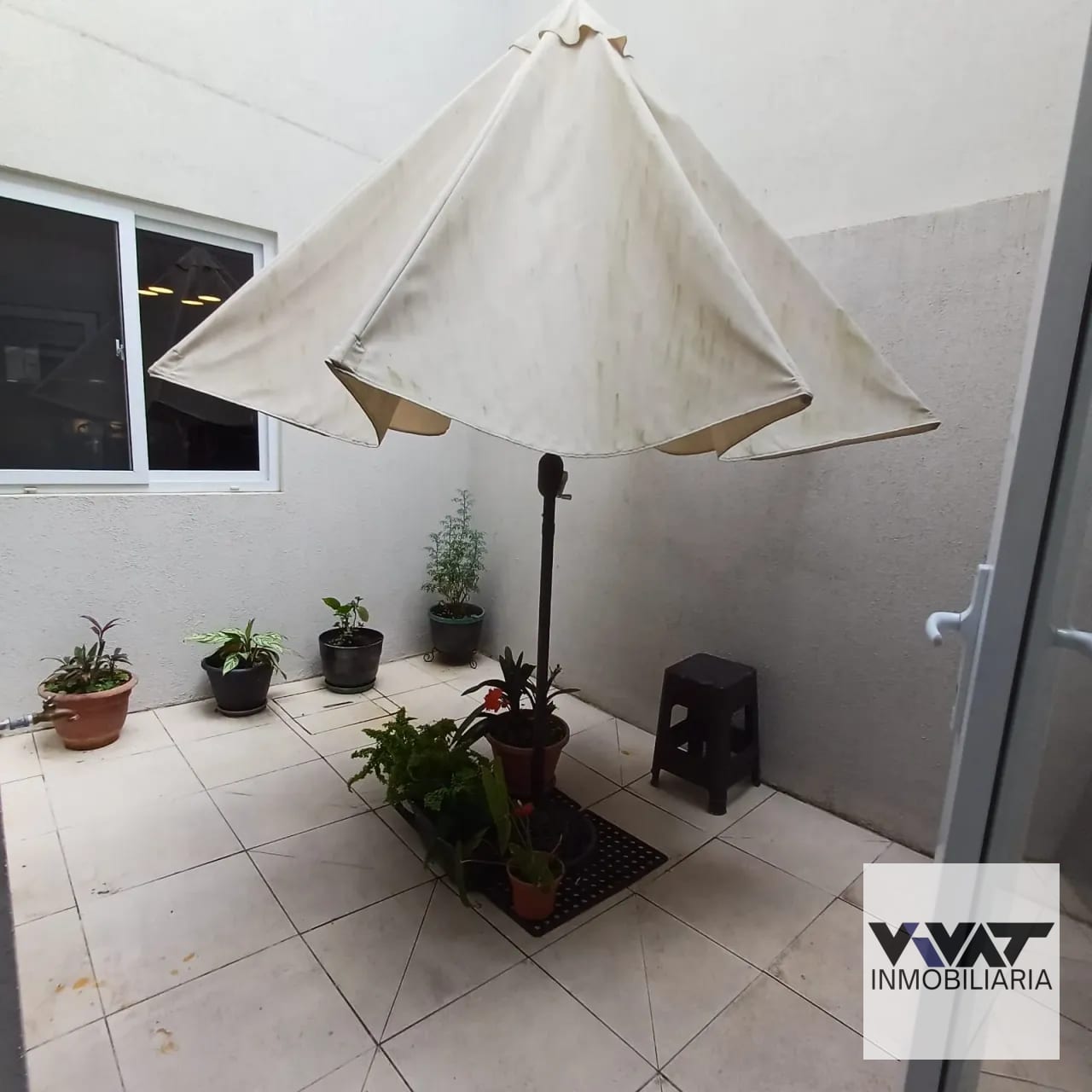 Casa en Venta en Condominio La Reserva — Casa en Venta en Carretera a El Salvador, Guatemala, Ciudad — foto 5 de 11