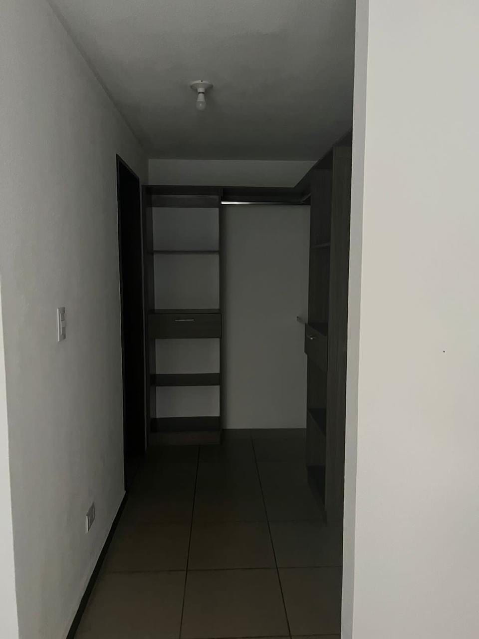 Apartamento Primer Nivel Parque 11 — Apartamento en Alquiler en Parque 11, Zona 11, Guatemala, Ciudad — foto 10 de 14