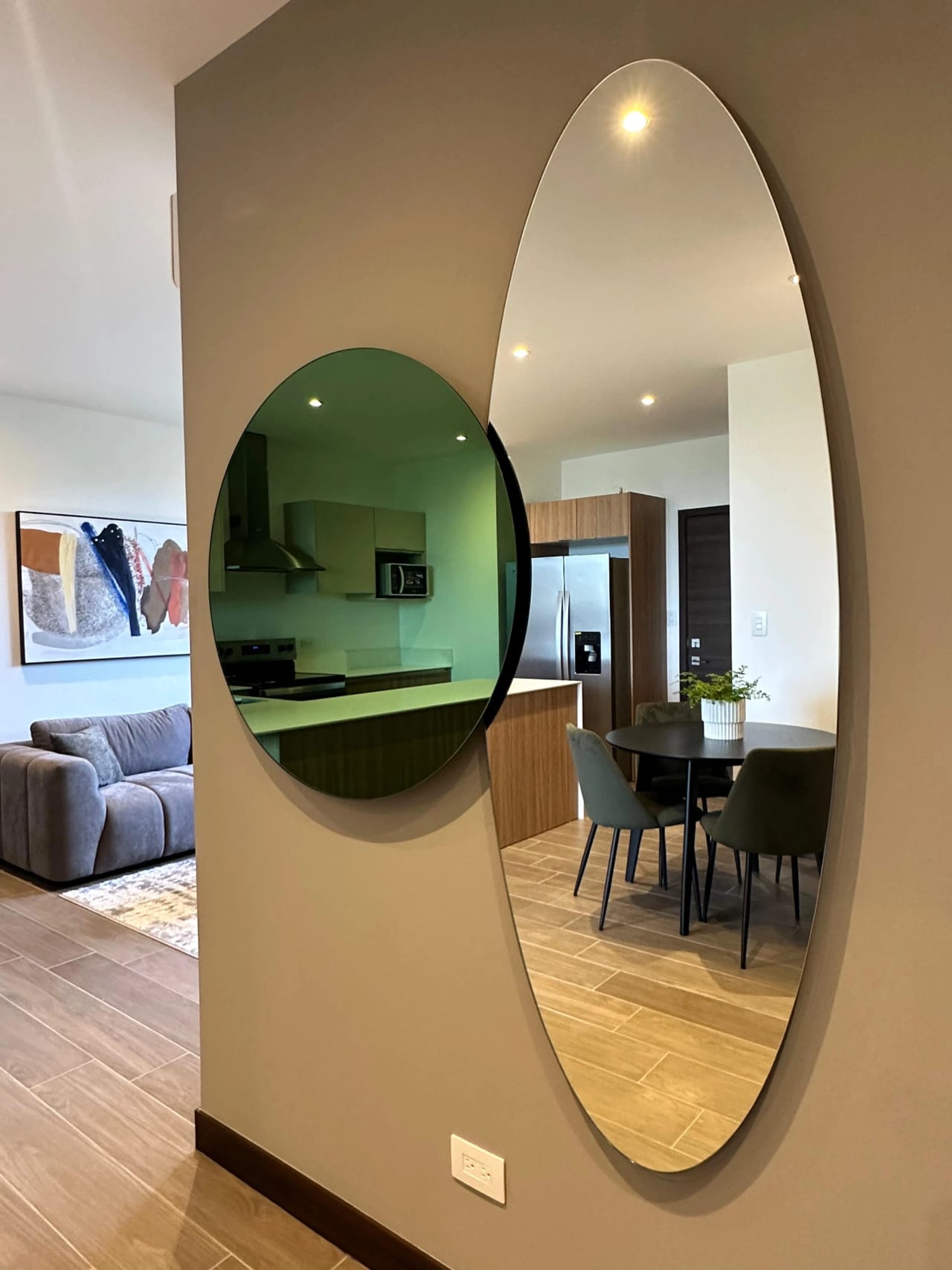 Exclusivo apartamento amueblado en renta, Spazio z 15 — Apartamento en Alquiler en Spazio, Zona 15, Guatemala, Ciudad — foto 2 de 12