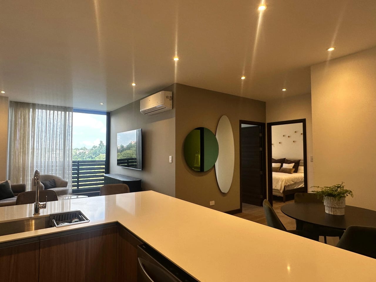 Exclusivo apartamento amueblado en renta, Spazio z 15 — Apartamento en Alquiler en Spazio, Zona 15, Guatemala, Ciudad — foto 1 de 12