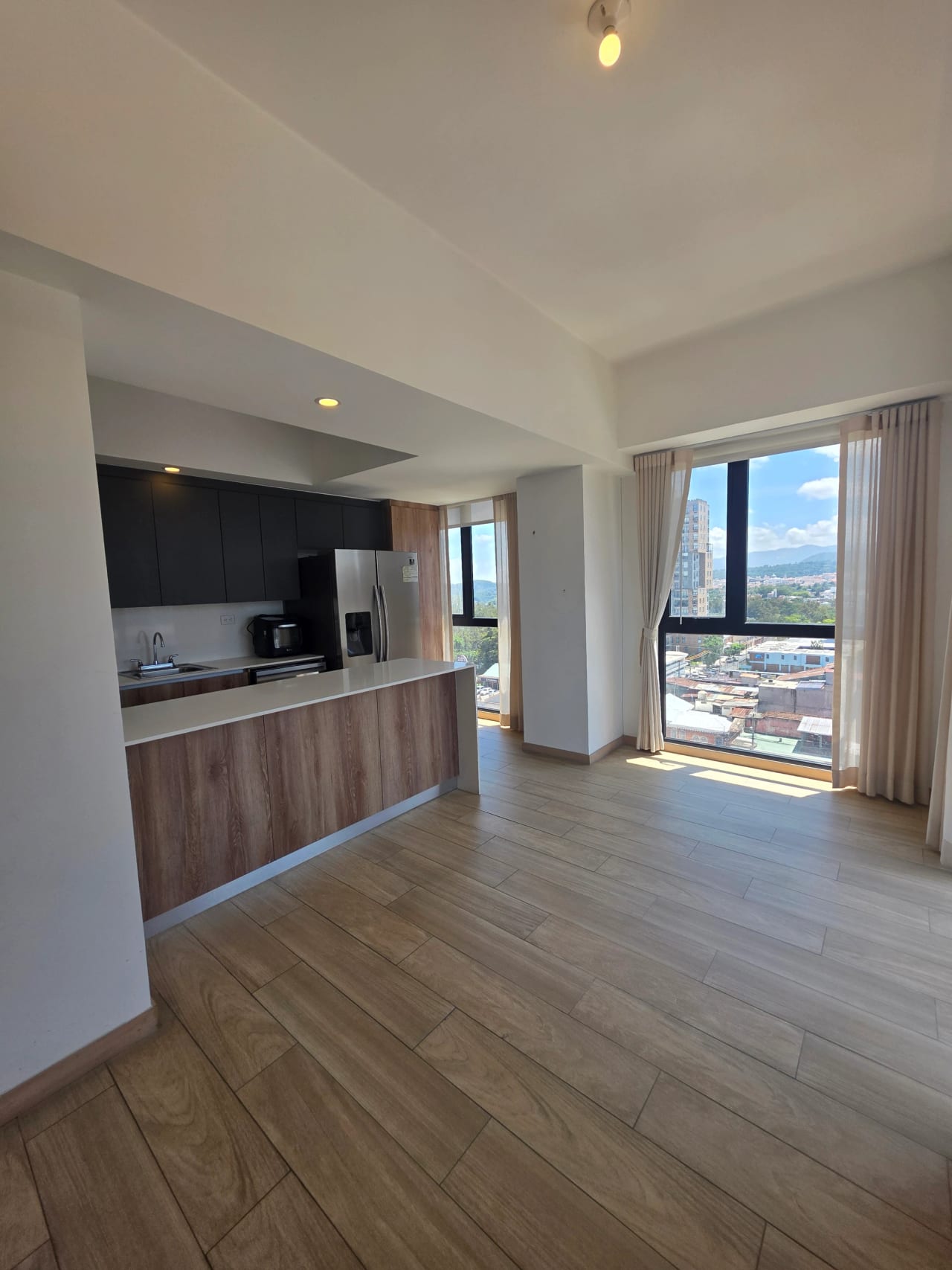 Apartamento en venta y renta Meraki 10 — Apartamento en Venta en Medika 10, Zona 10, Guatemala, Ciudad — foto 1 de 15