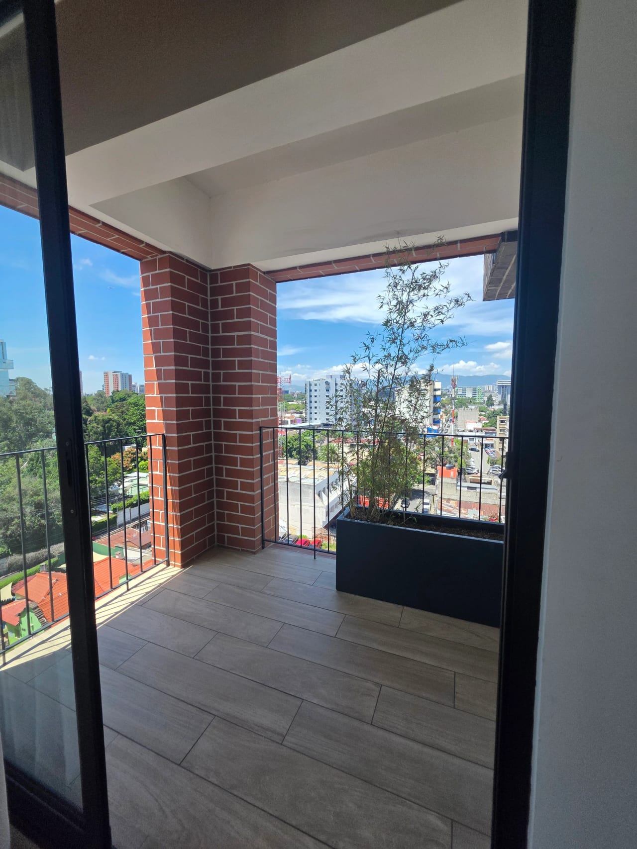Apartamento en Venta y Renta Meraki 10 — Apartamento en Alquiler en Medika 10, Zona 10, Guatemala, Ciudad — foto 10 de 16
