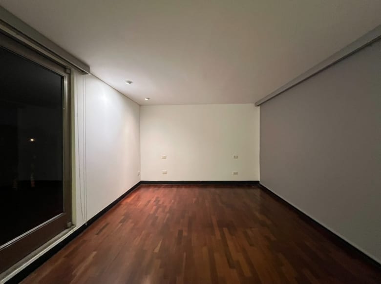 AMPLIO APARTAMENTO EN RENTA – OAKLAND — Apartamento en Alquiler en Zona 10, Guatemala, Ciudad — foto 3 de 7