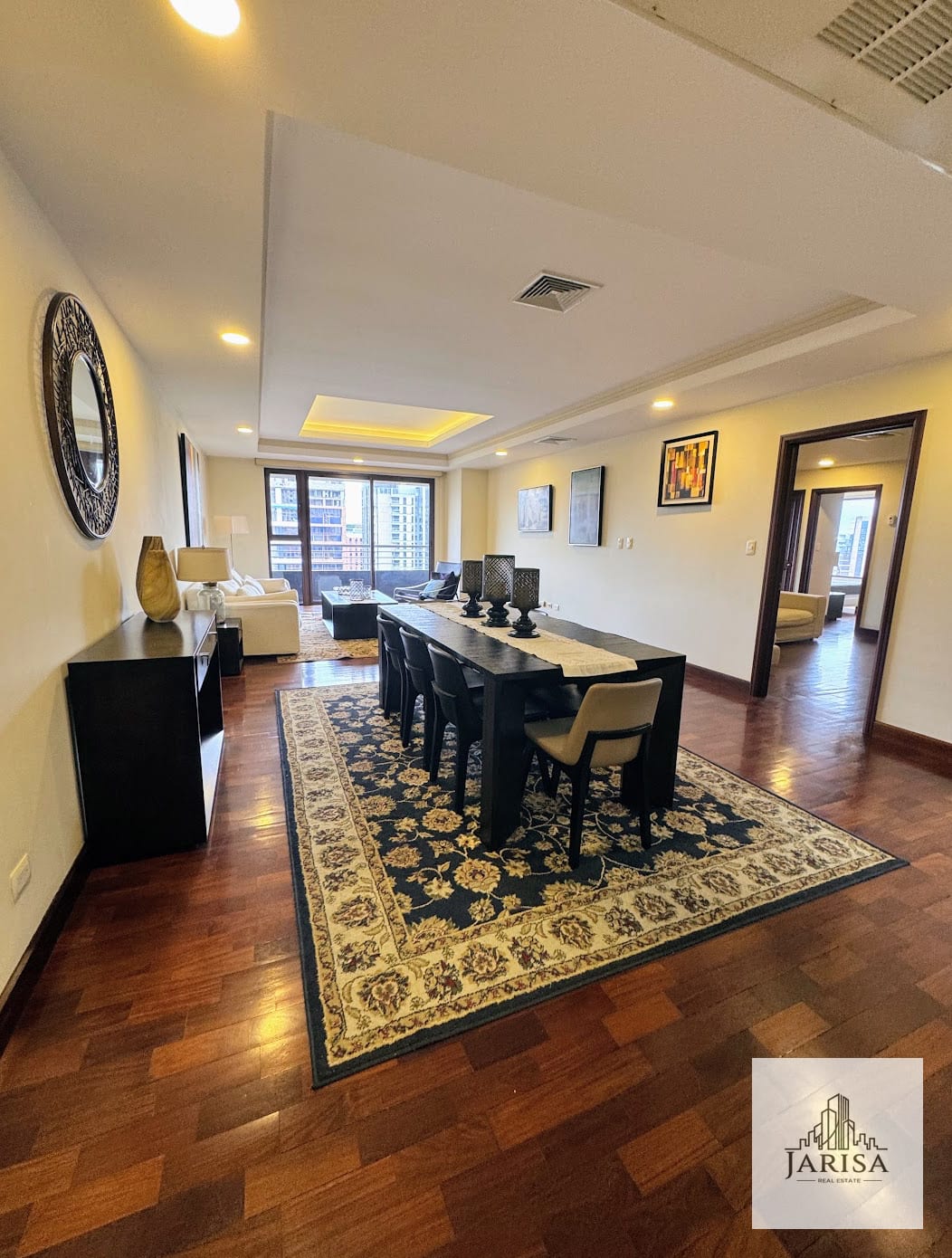 Grande Apto en Alquiler Amueblado Zona 10 — Apartamento en Alquiler en Zona 10, Guatemala, Ciudad — foto 3 de 17