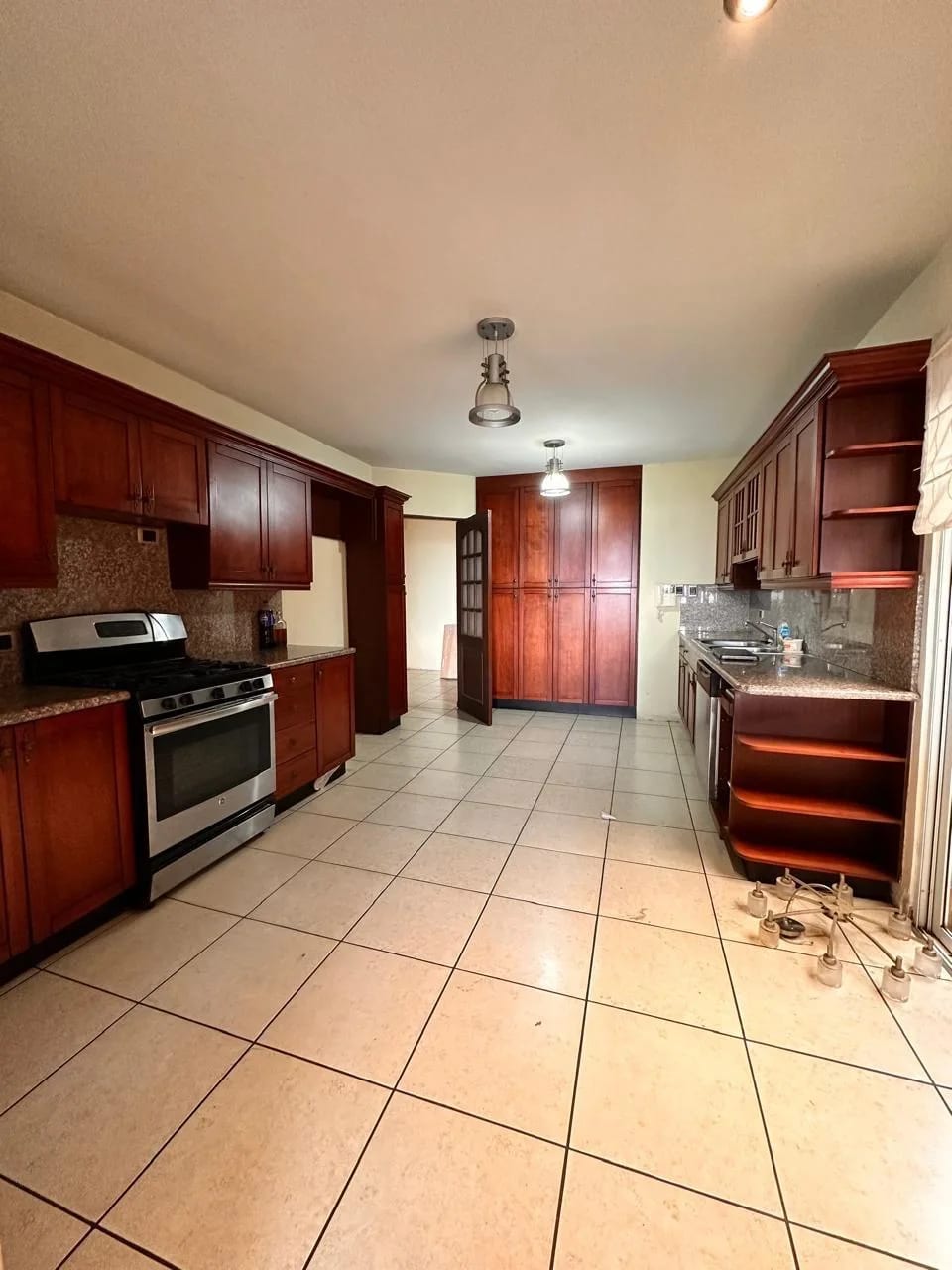 Casa en renta en zona 15!! — Apartamento en Alquiler en Zona 15, Guatemala, Ciudad — foto 1 de 8