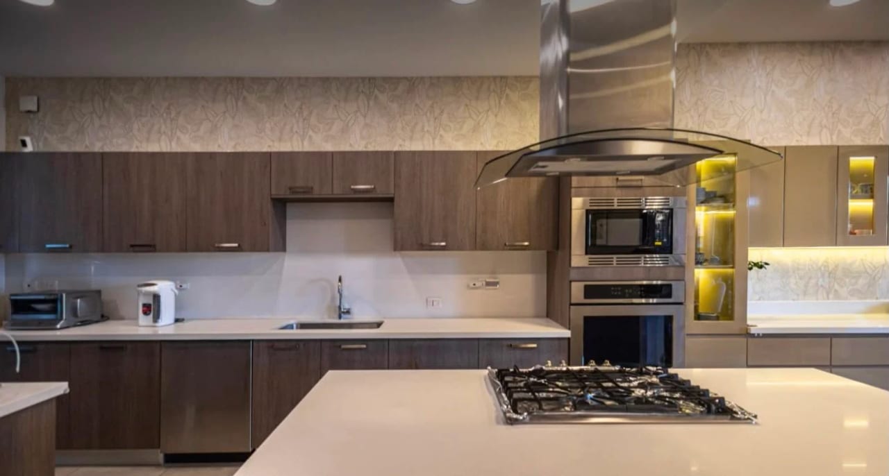 Casa en venta moderna en San Lázaro!! — Casa en Venta en Zona 15, Guatemala, Ciudad — foto 1 de 12