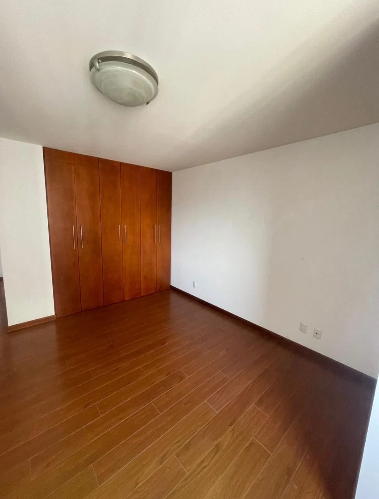Apto en renta en zona 15 — Apartamento en Alquiler en Zona 15, Guatemala, Ciudad — foto 5 de 10