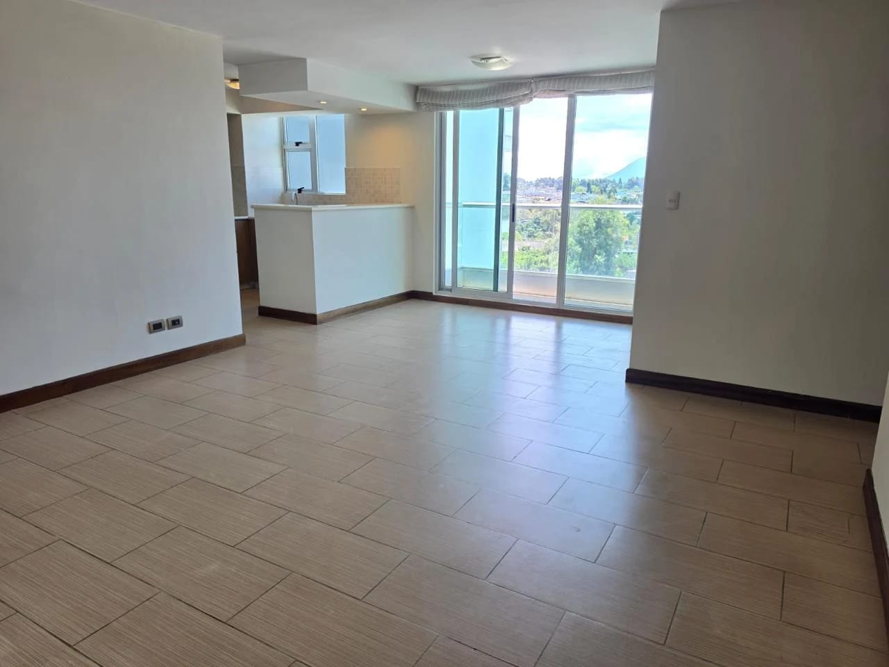 Apto en renta en zona 14!! — Apartamento en Alquiler en Zona 14, Guatemala, Ciudad — foto 1 de 9