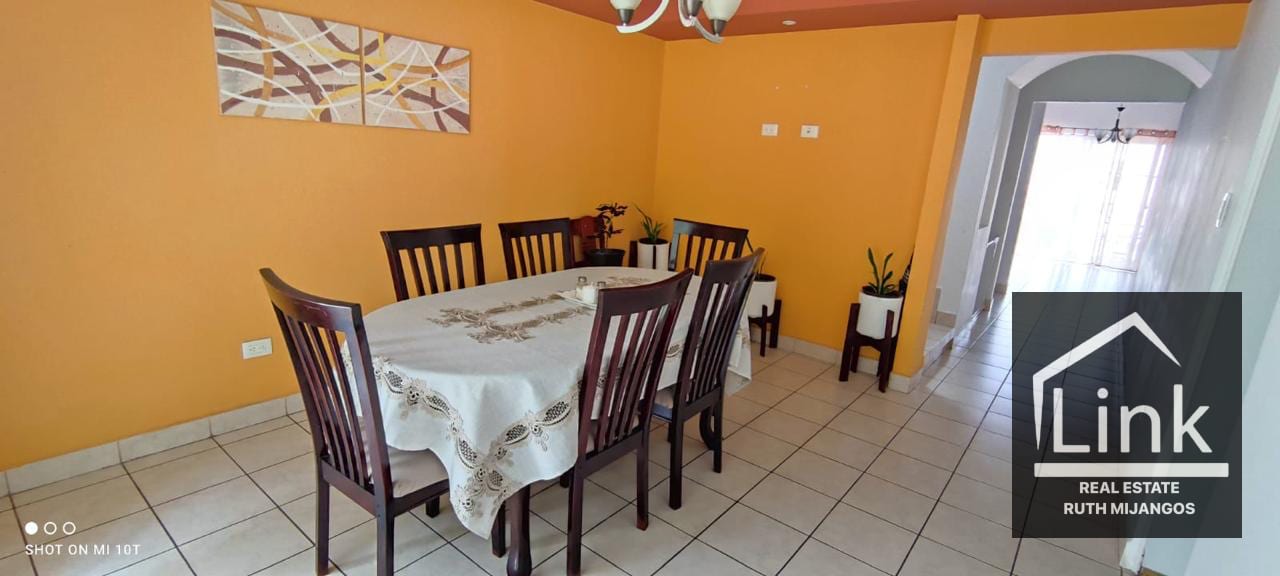 Casa en Venta Condado San Nicolás Zona 4 Mixco — Casa en Venta en Condado San Nicolás, Zona 4 Mixco, Guatemala, Ciudad — foto 5 de 17