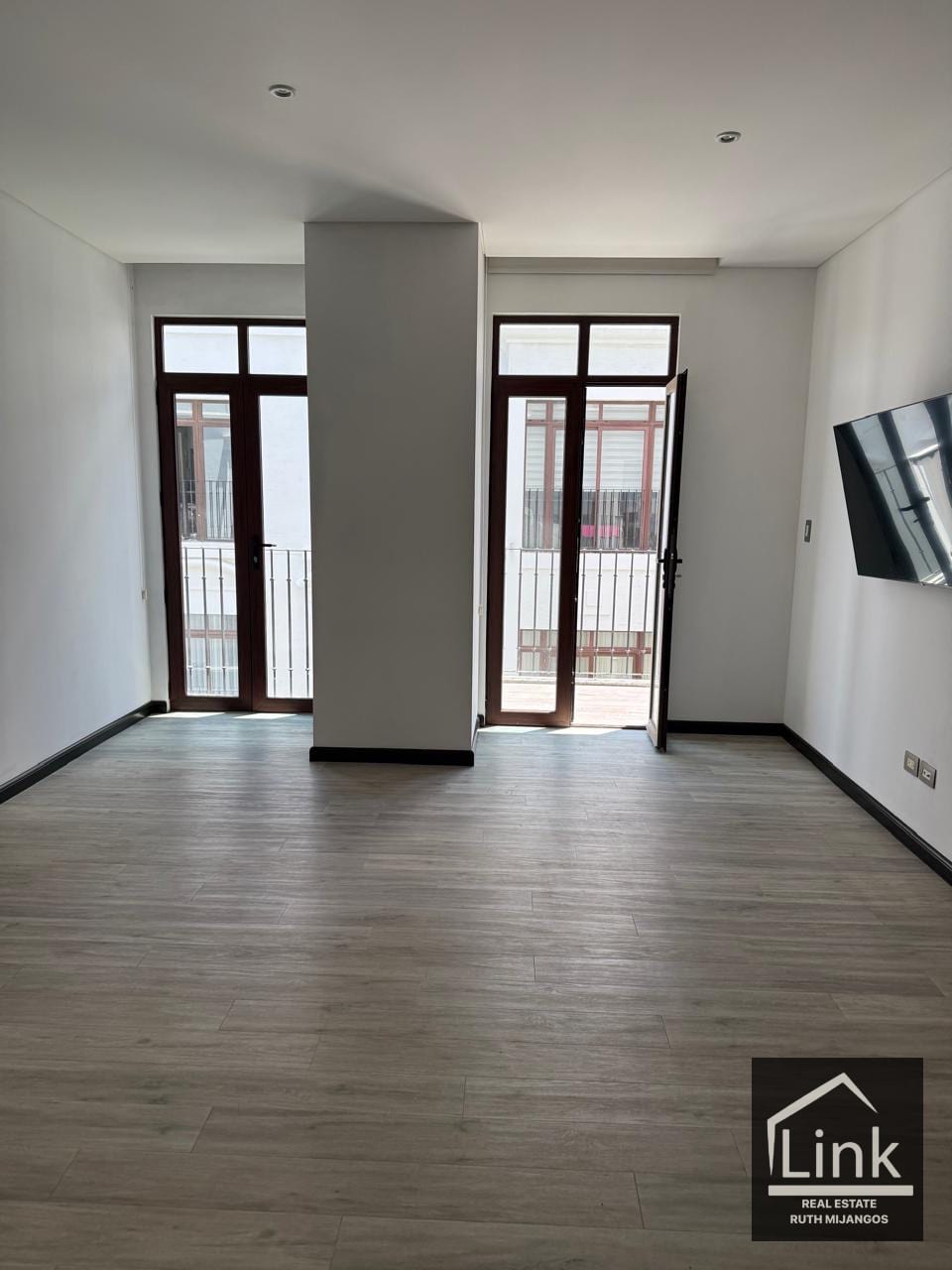 Alquiler de Apartamento Lirios II Cayala Zona 16 — Apartamento en Alquiler en Lirios de Cayalá II, Zona 16, Guatemala, Ciudad — foto 3 de 9
