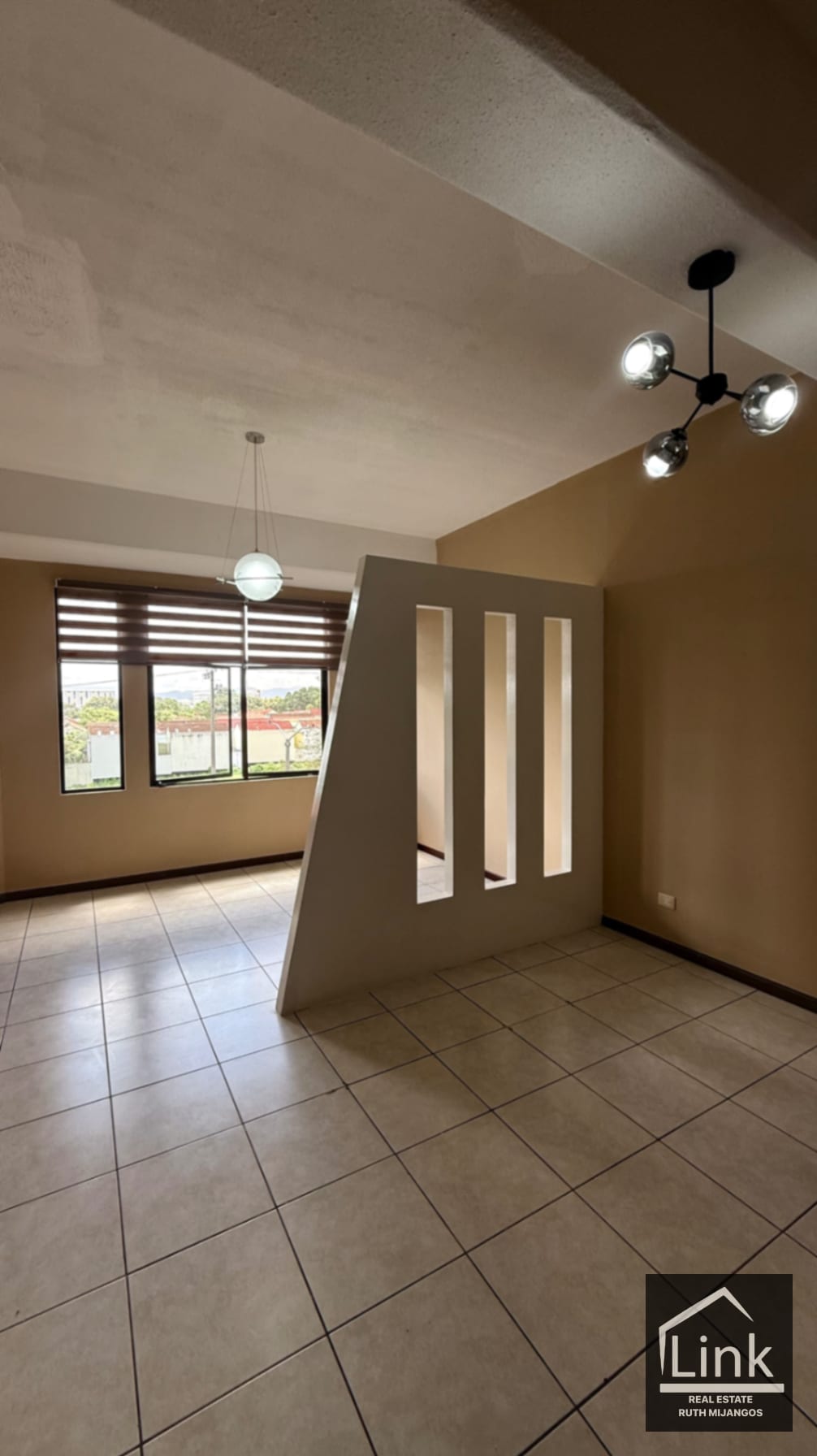 ALQUILER de Apartamento 📍Condado El Naranjo zona 4 Mixco — Apartamento en Alquiler en Condado Naranjo, Zona 4 Mixco, Guatemala, Ciudad — foto 1 de 11