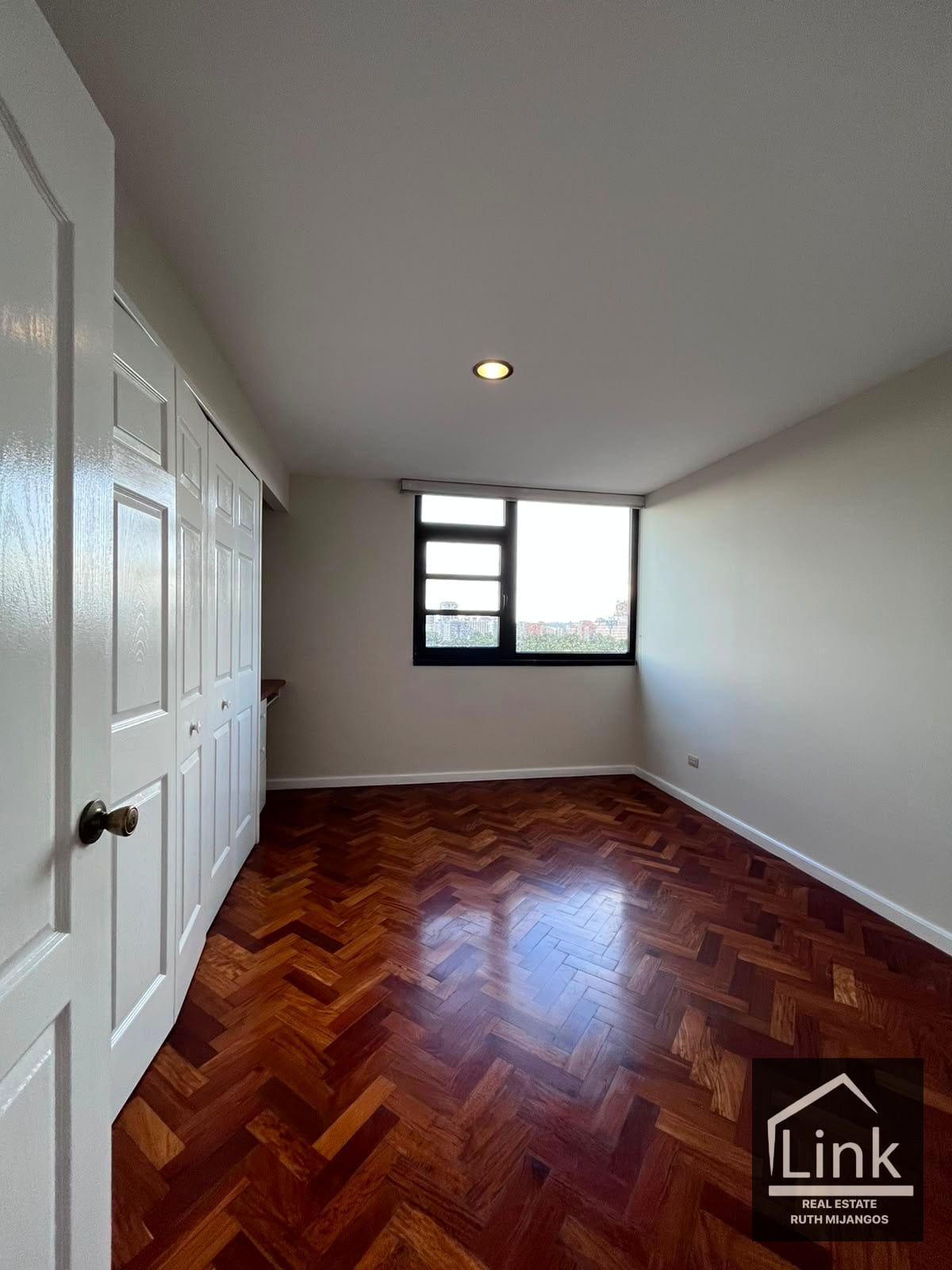 Precioso Apartamento en RENTA zona 14 — Apartamento en Alquiler en Santorini, Zona 14, Guatemala, Ciudad — foto 6 de 15