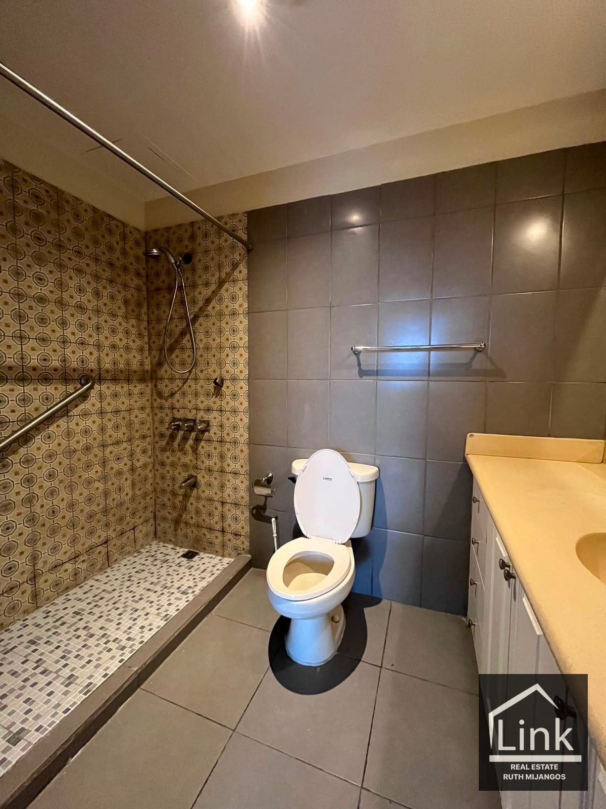 Precioso Apartamento en RENTA zona 14 — Apartamento en Alquiler en Santorini, Zona 14, Guatemala, Ciudad — foto 12 de 15