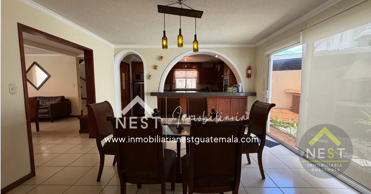 Amplia casa en Venta de 4 habitaciones y 5 parqueos | San Cristóbal — Casa en Venta en Zona 8 Mixco, Guatemala, Ciudad — foto 4 de 17