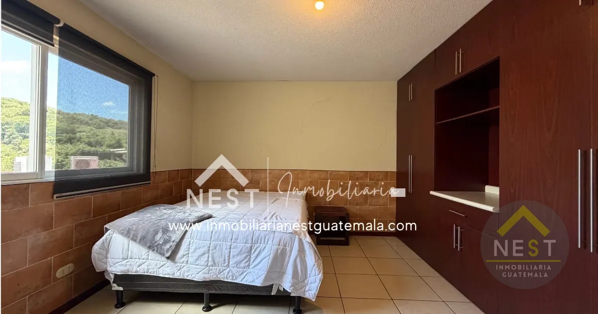 Amplia casa en Venta de 4 habitaciones y 5 parqueos | San Cristóbal — Casa en Venta en Zona 8 Mixco, Guatemala, Ciudad — foto 15 de 17