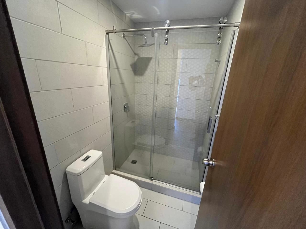 Apartamento en Alquiler, BIKO zon a 10 — Apartamento en Alquiler en Zona 10, Guatemala, Ciudad — foto 7 de 11
