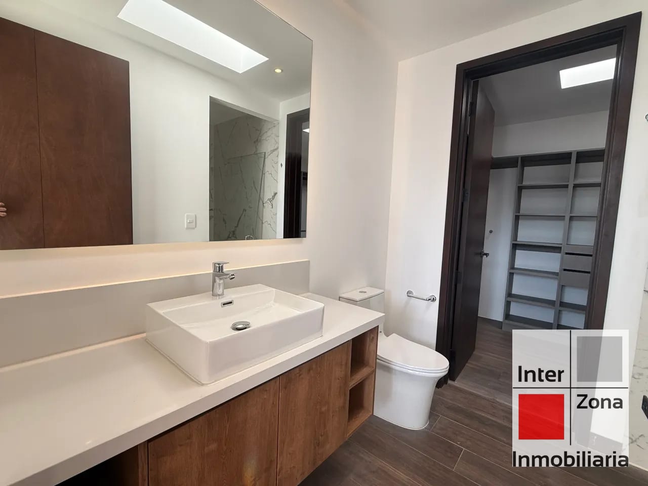 Renta de casa en Molié, Zona 10 — Casa en Alquiler en Zona 10, Guatemala, Ciudad — foto 13 de 17