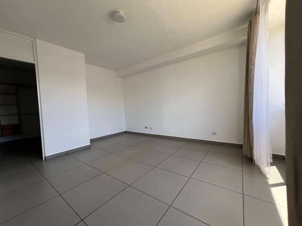 Venta amplio apartamento 3 Dormitorios | Moradas del Acueducto zona 10 — Apartamento en Venta en Moradas del Acueducto, Zona 10, Guatemala, Ciudad — foto 10 de 13