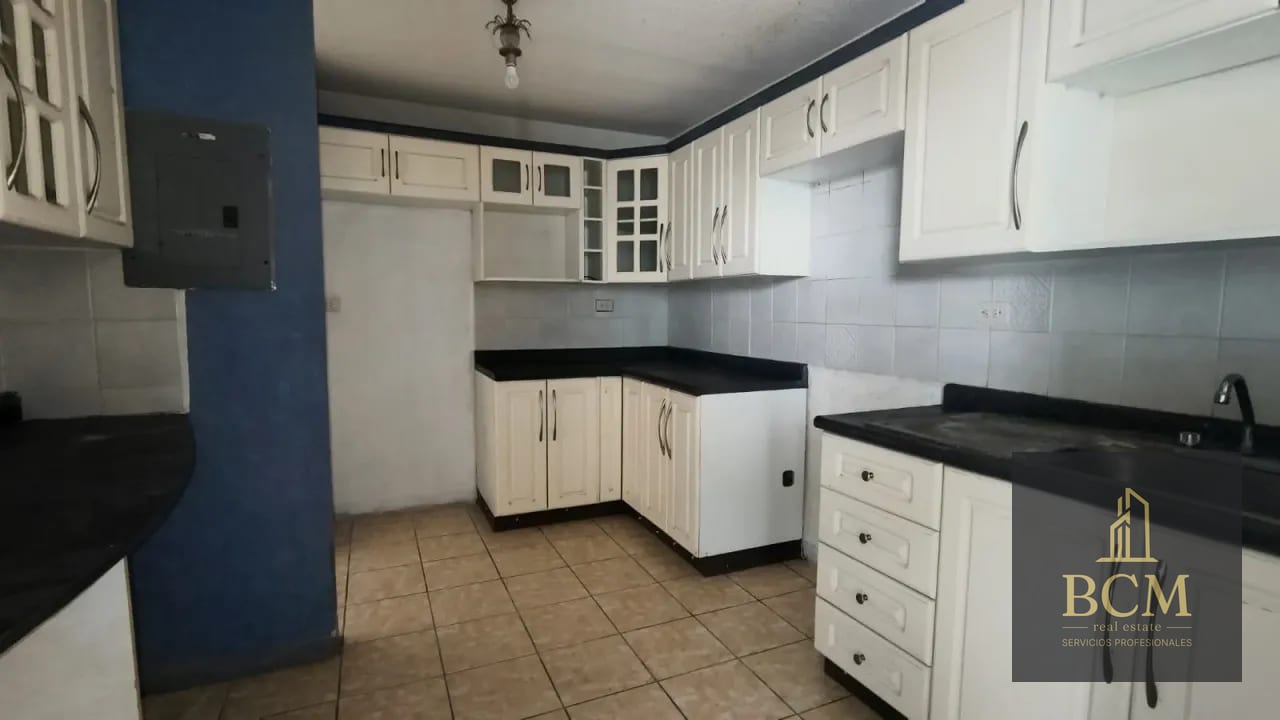 Casa en Venta San Lucas Sacatepequez — Casa en Venta en San Lucas Sacatepéquez, Sacatepéquez — foto 2 de 13