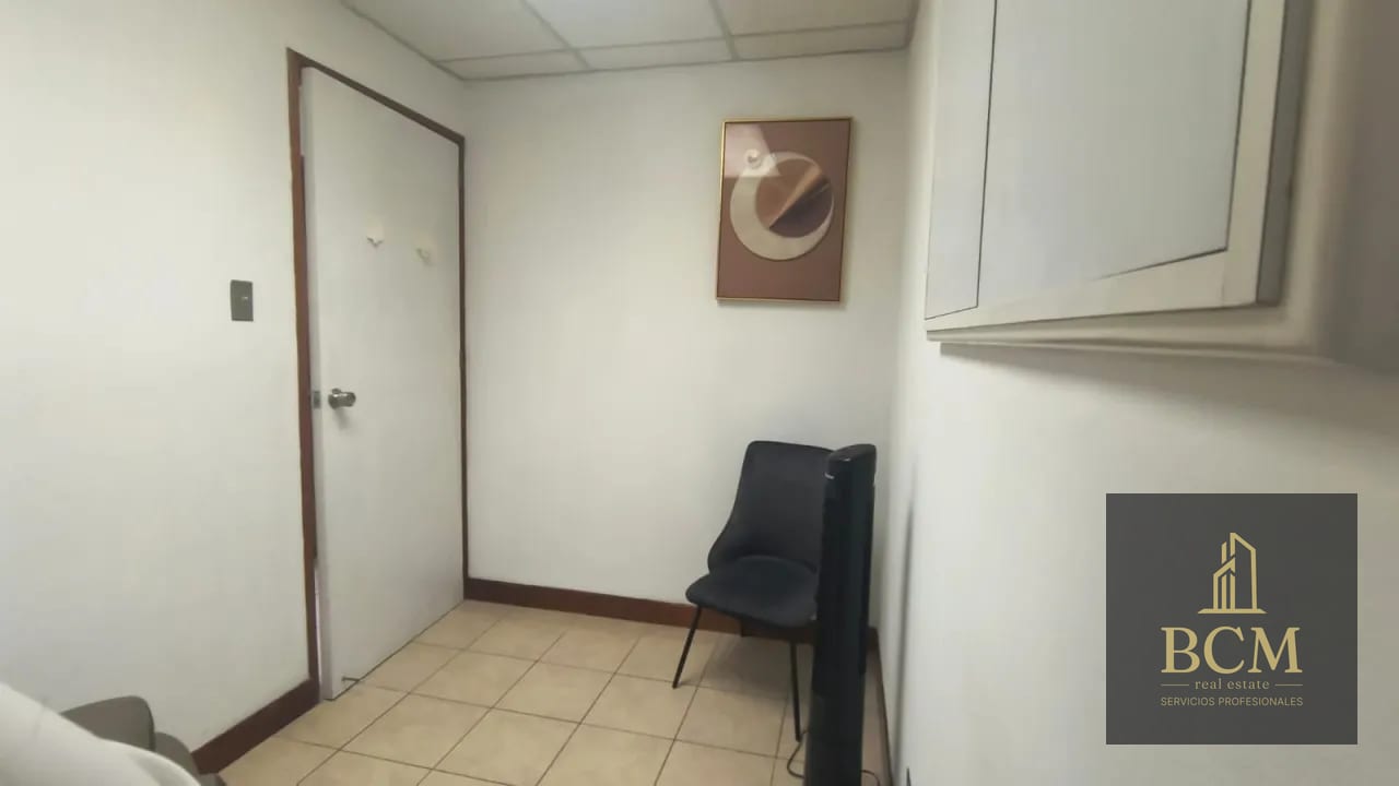 Clínica en Renta z. 10 — Clínica en Alquiler en Zona 10, Guatemala, Ciudad — foto 5 de 10