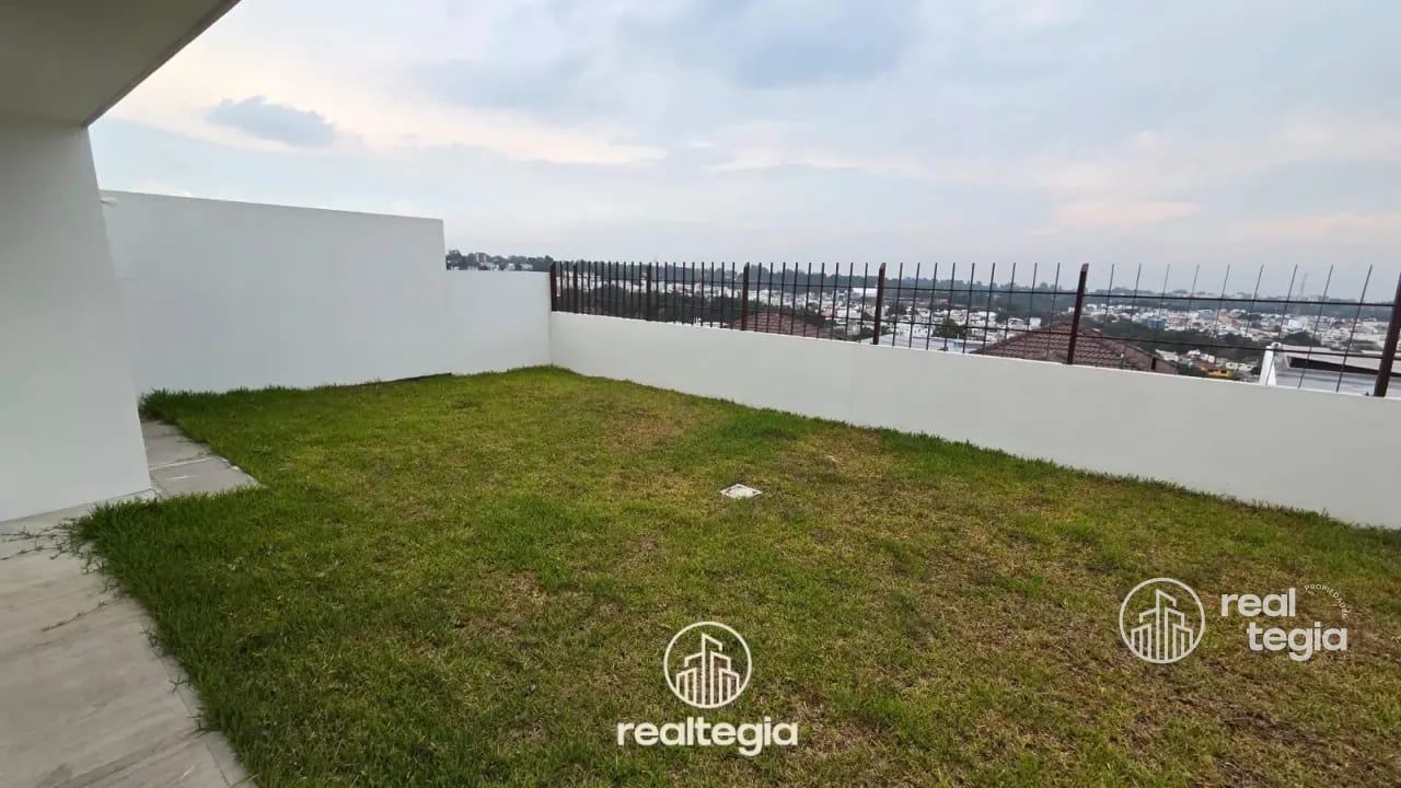 CASAS ALTOS DE LOMAS DE SAN ISIDRO ZONA 16 — Casa en Venta en Zona 16, Guatemala, Ciudad — foto 17 de 17