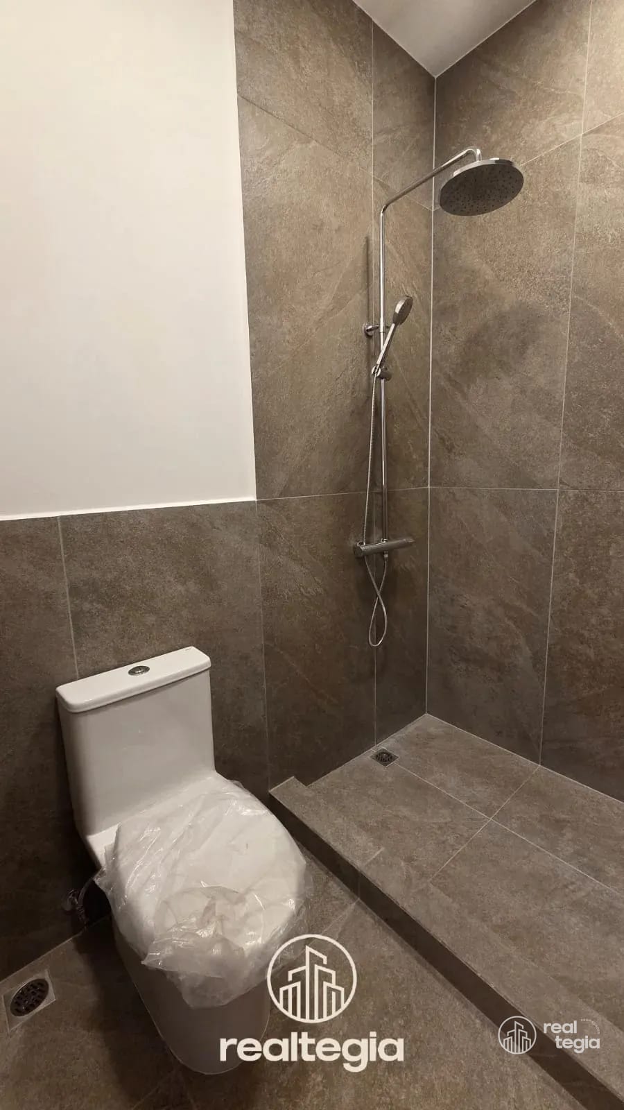 Penthouse Nogales de Cayalá Zona 16 — Apartamento en Alquiler en Zona 16, Guatemala, Ciudad — foto 16 de 16