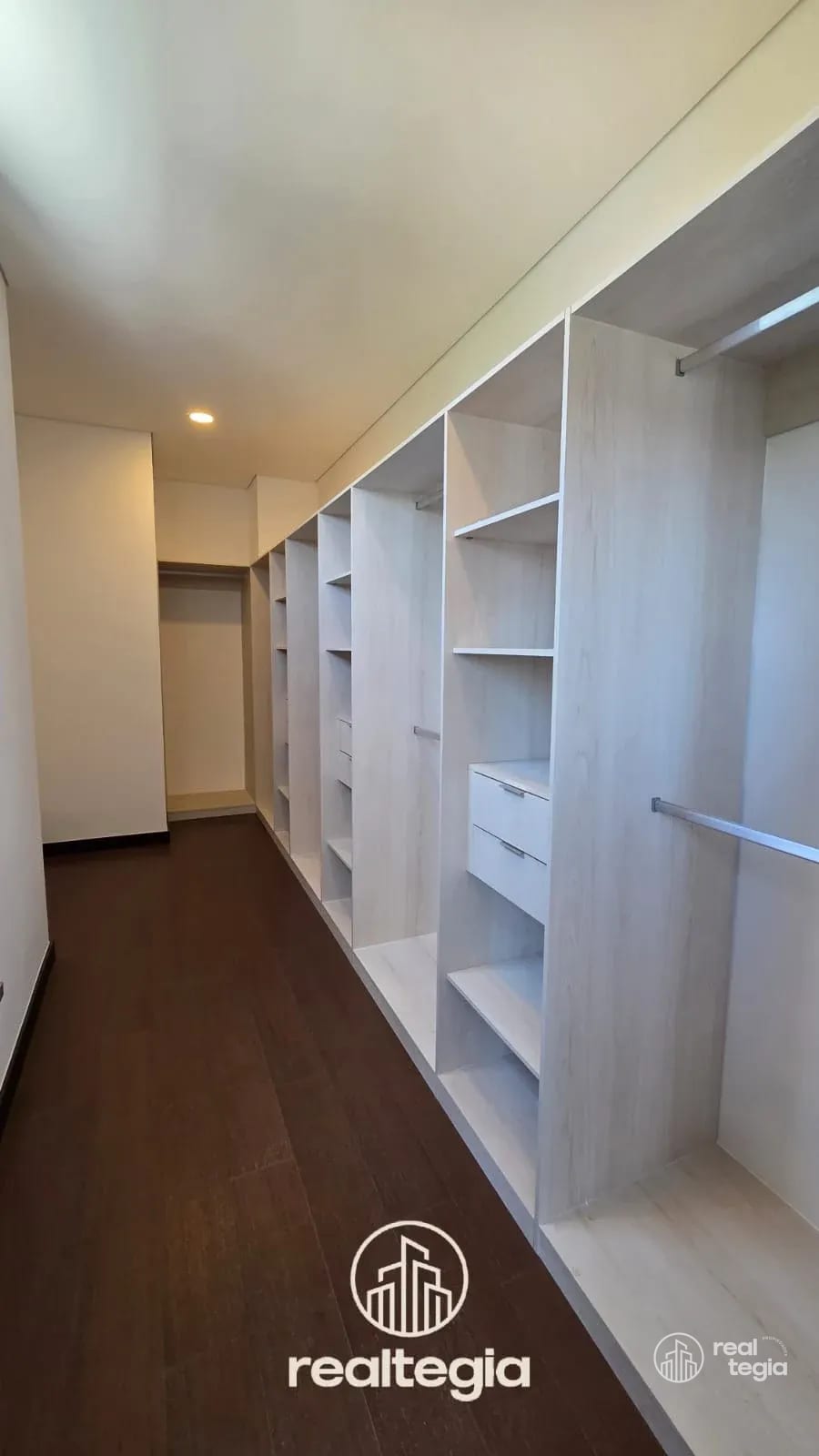 Apartamento Nogales de Cayalá Zona 16 — Apartamento en Alquiler en Zona 16, Guatemala, Ciudad — foto 5 de 10