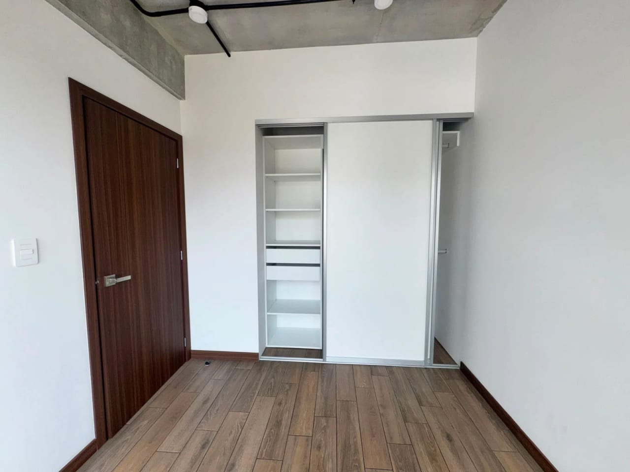 Apartamento en Renta Zona 4 cod.CA36527 — Apartamento en Alquiler en Zona 4, Guatemala, Ciudad — foto 4 de 17