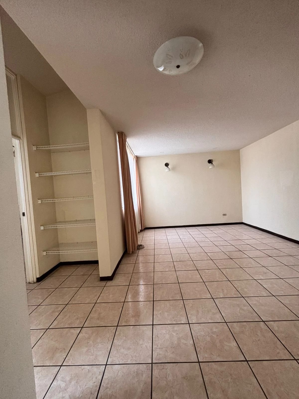 Casa en Venta Km.19.5 a San José Pinula cod.CC36535 — Casa en Venta en Carretera a El Salvador, Guatemala, Ciudad — foto 6 de 7