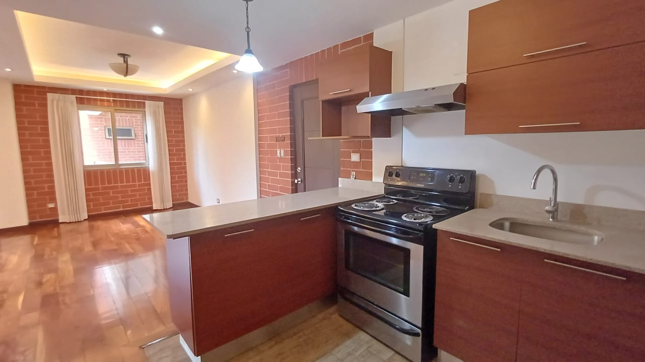 Apartamento en Renta Zona 10 cod.CA36564 — Apartamento en Alquiler en Zona 10, Guatemala, Ciudad — foto 4 de 12