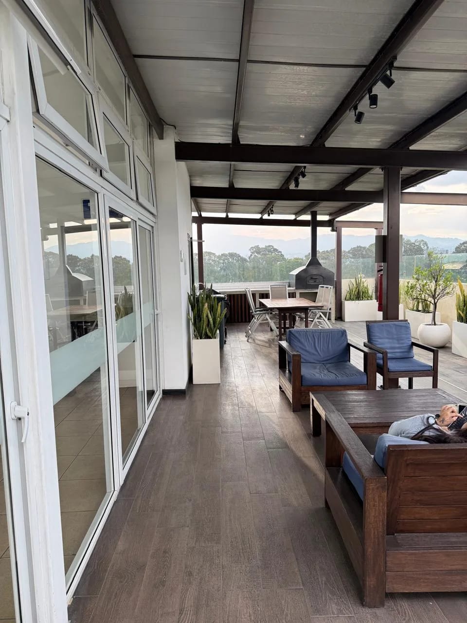 Apartamento con Jardín en Renta Zona 11 cod.CA36592 — Apartamento en Alquiler en Zona 11, Guatemala, Ciudad — foto 13 de 17