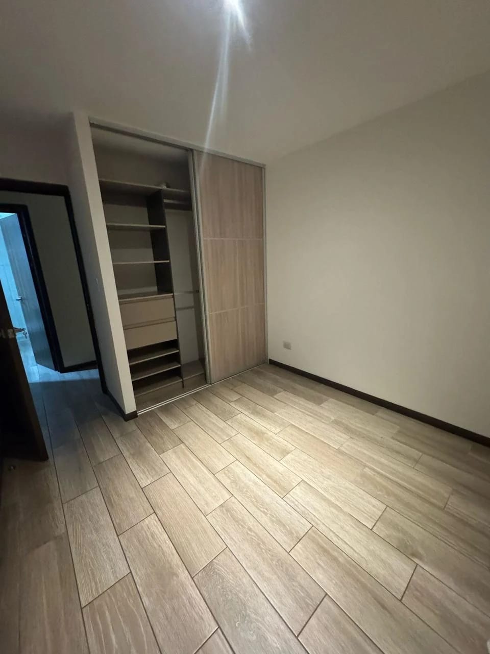 Apartamento en Renta Zona 16 cod.CA36610 — Apartamento en Alquiler en Zona 16, Guatemala, Ciudad — foto 5 de 9