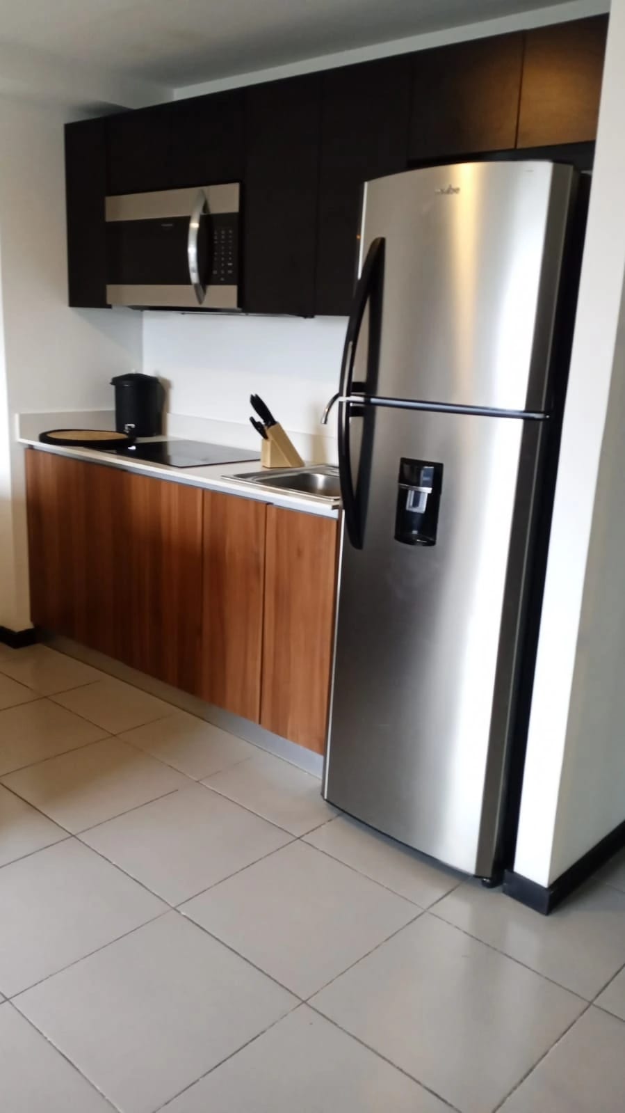 Apartamento Amueblado en Renta Zona 14 — Apartamento en Venta en Zona 14, Guatemala, Ciudad — foto 4 de 12