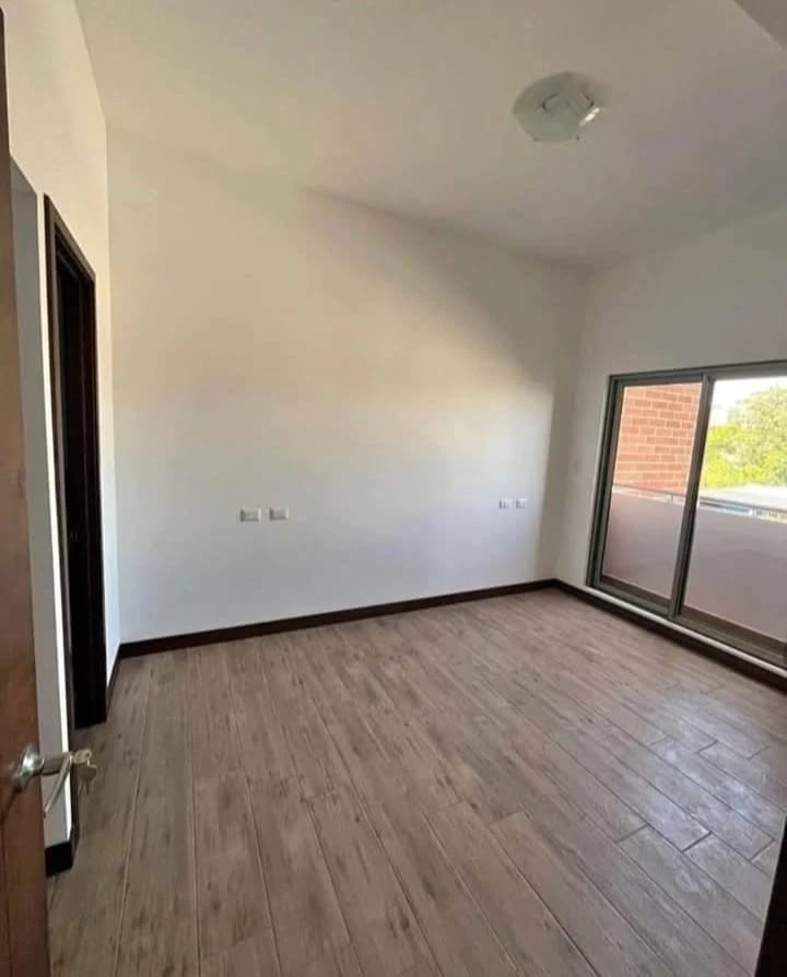 Apartamento en Renta Zona 10 cod.CA36762 — Apartamento en Alquiler en Zona 10, Guatemala, Ciudad — foto 4 de 7