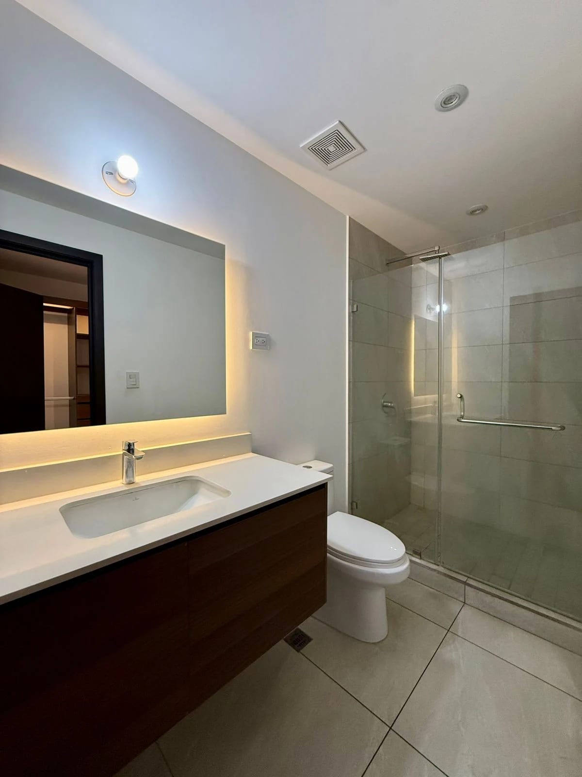 Apartamento en Venta Zona 10 cod. CA36771 — Apartamento en Venta en Zona 10, Guatemala, Ciudad — foto 8 de 10