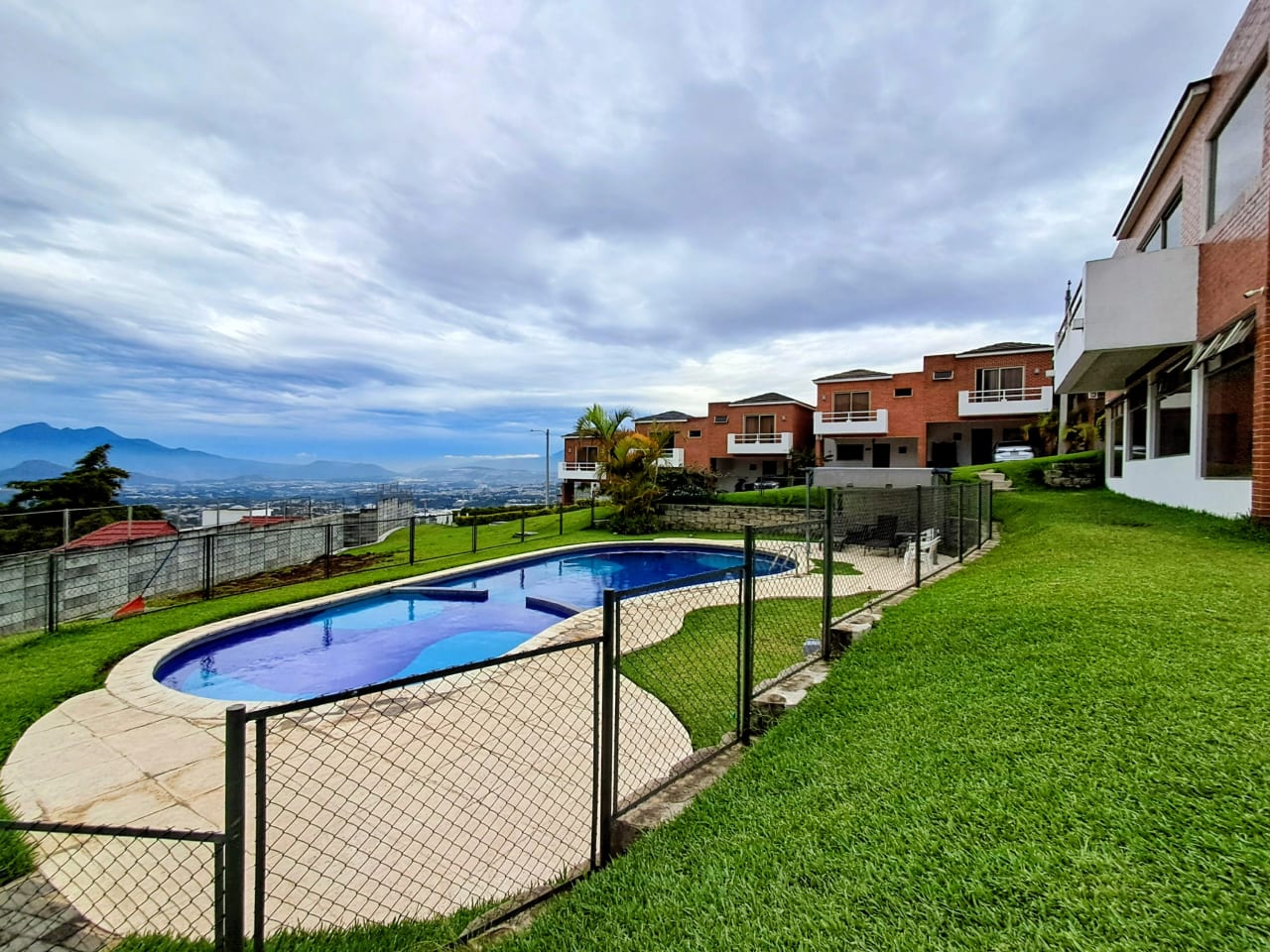 Casa en VENTA en Tanta Premier, Cuchilla del Carmen, Santa Catarina Pinula — Casa en Venta en Santa Catarina Pinula, Guatemala, Ciudad — foto 17 de 17